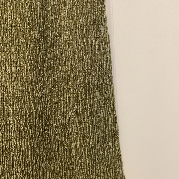 Green dress with cutouts - Picture 3 of 4